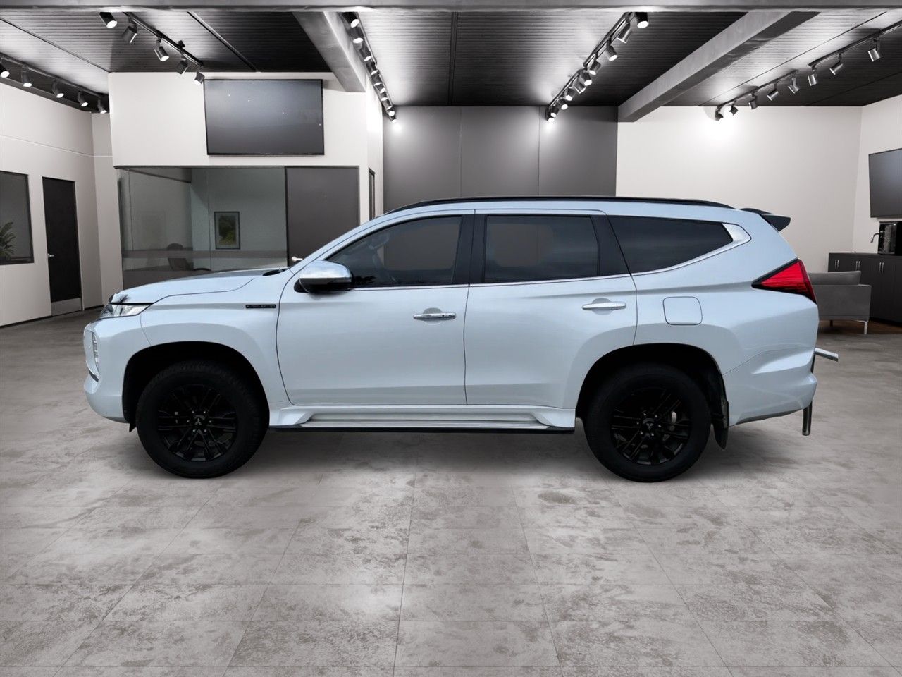 Vehicle image 3