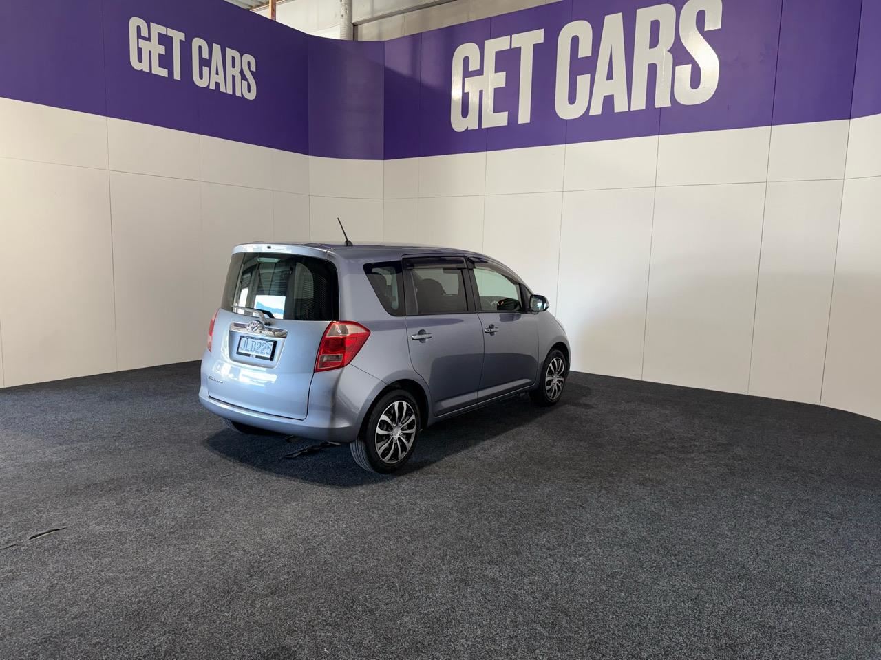 Vehicle image 4