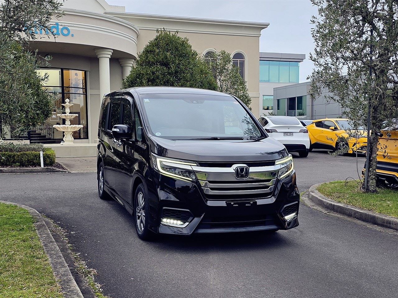 Vehicle image 1