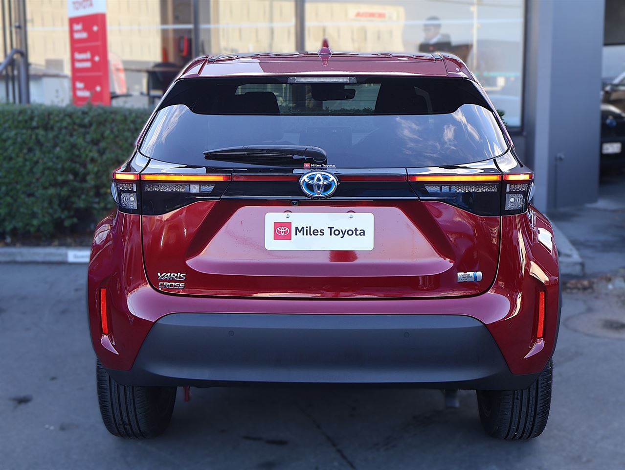 Vehicle image 5