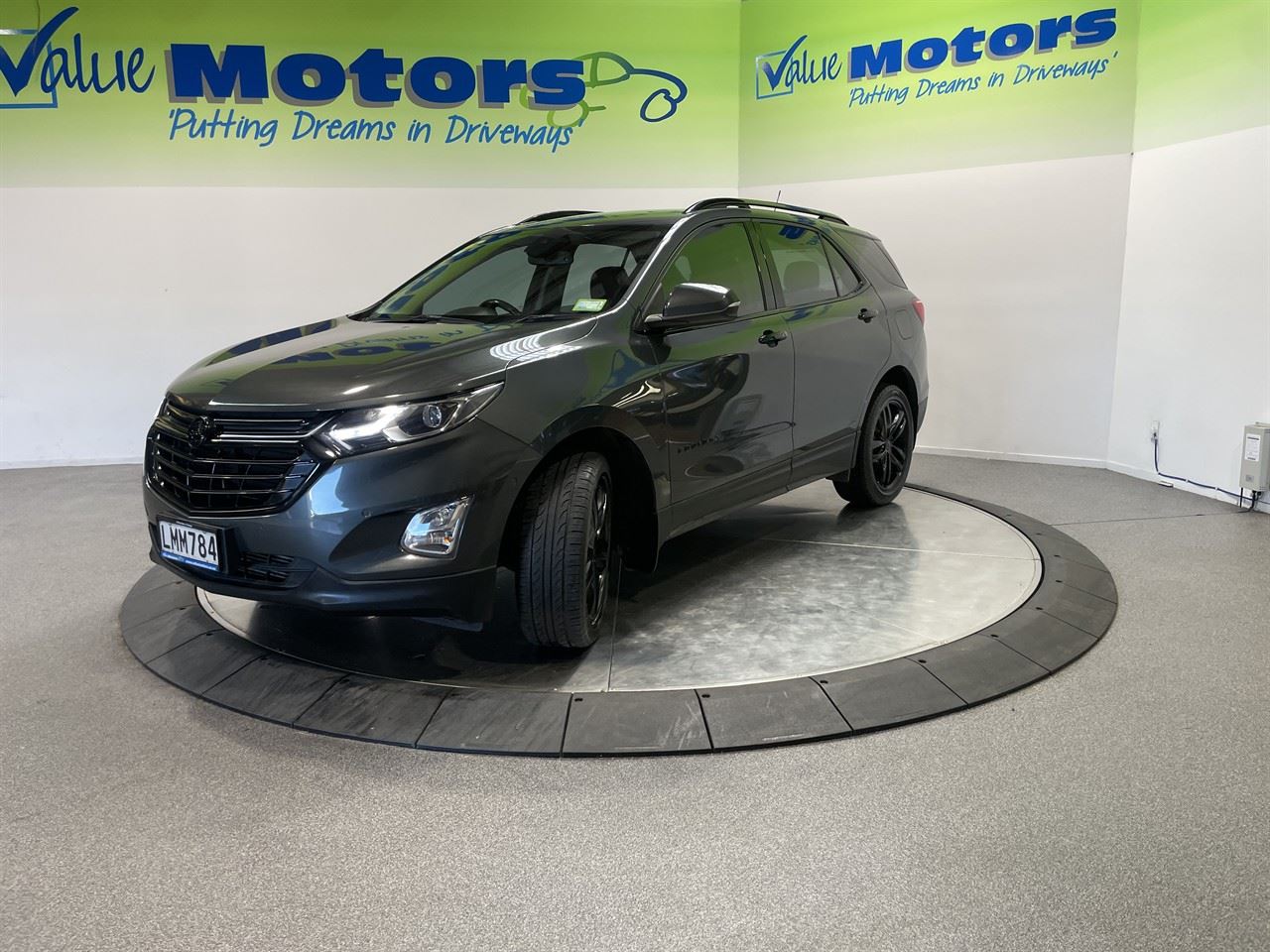Vehicle image 3