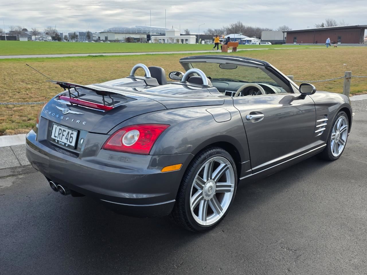 Vehicle image 3