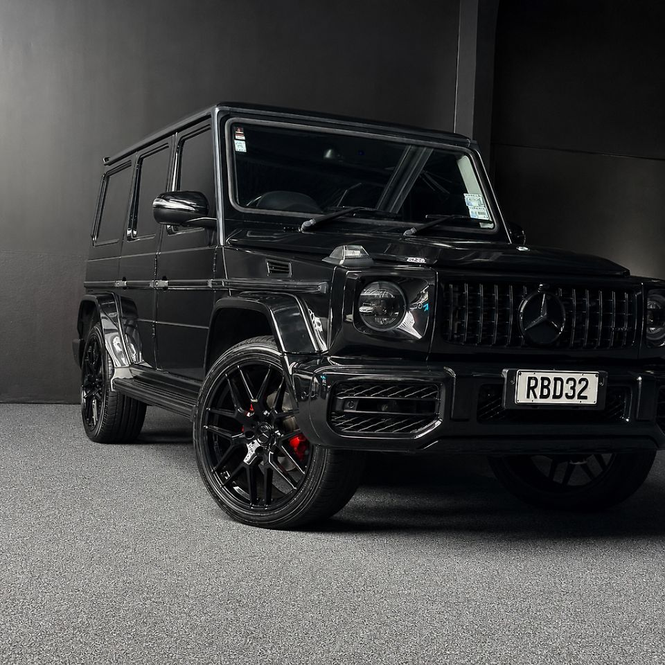 Vehicle image 3