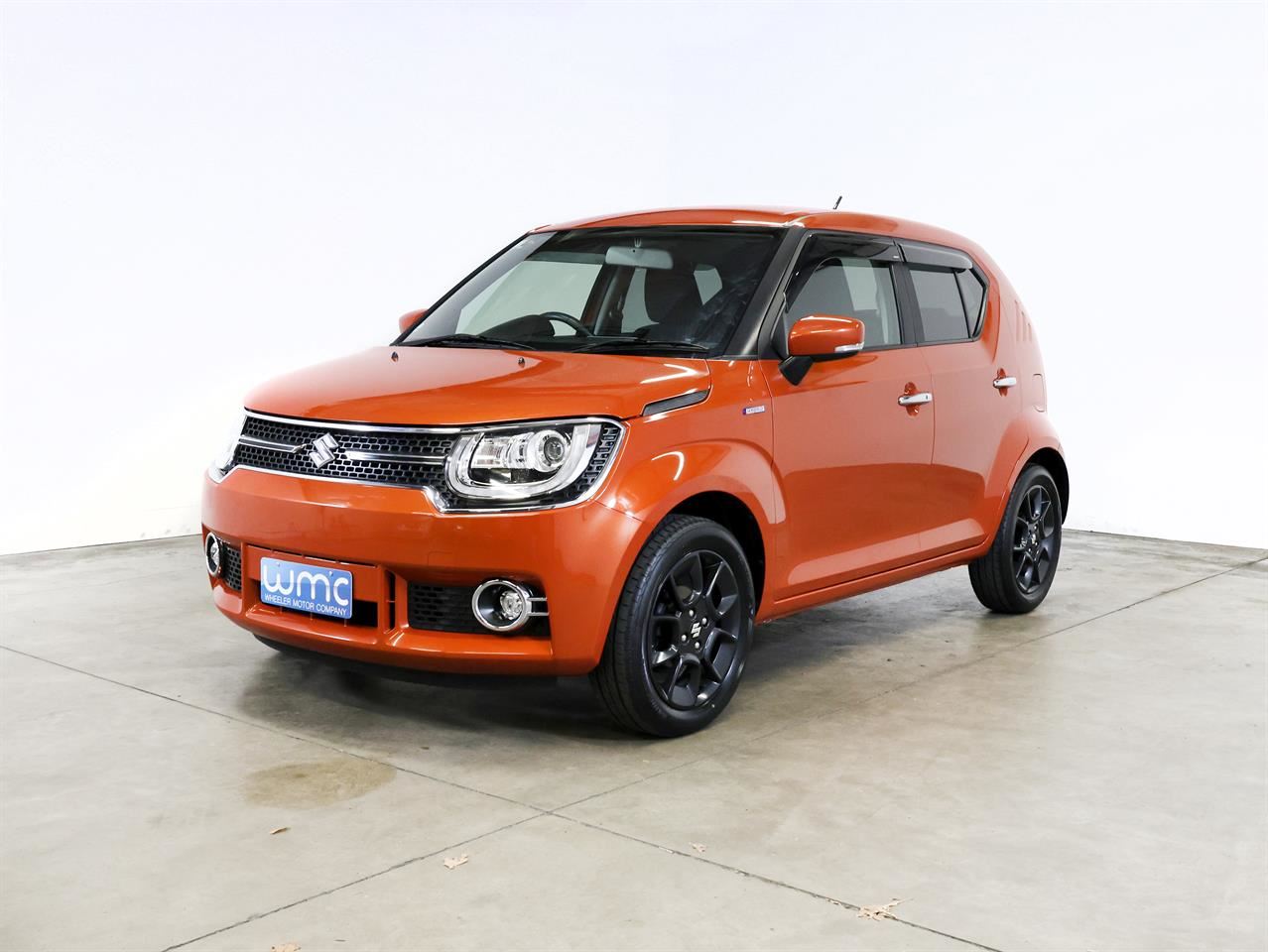 Vehicle image 4
