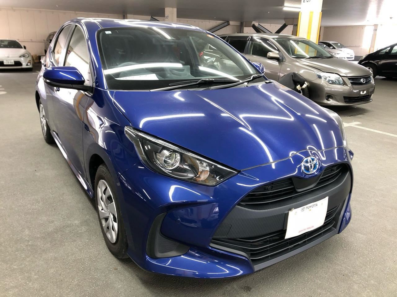 Vehicle image 4