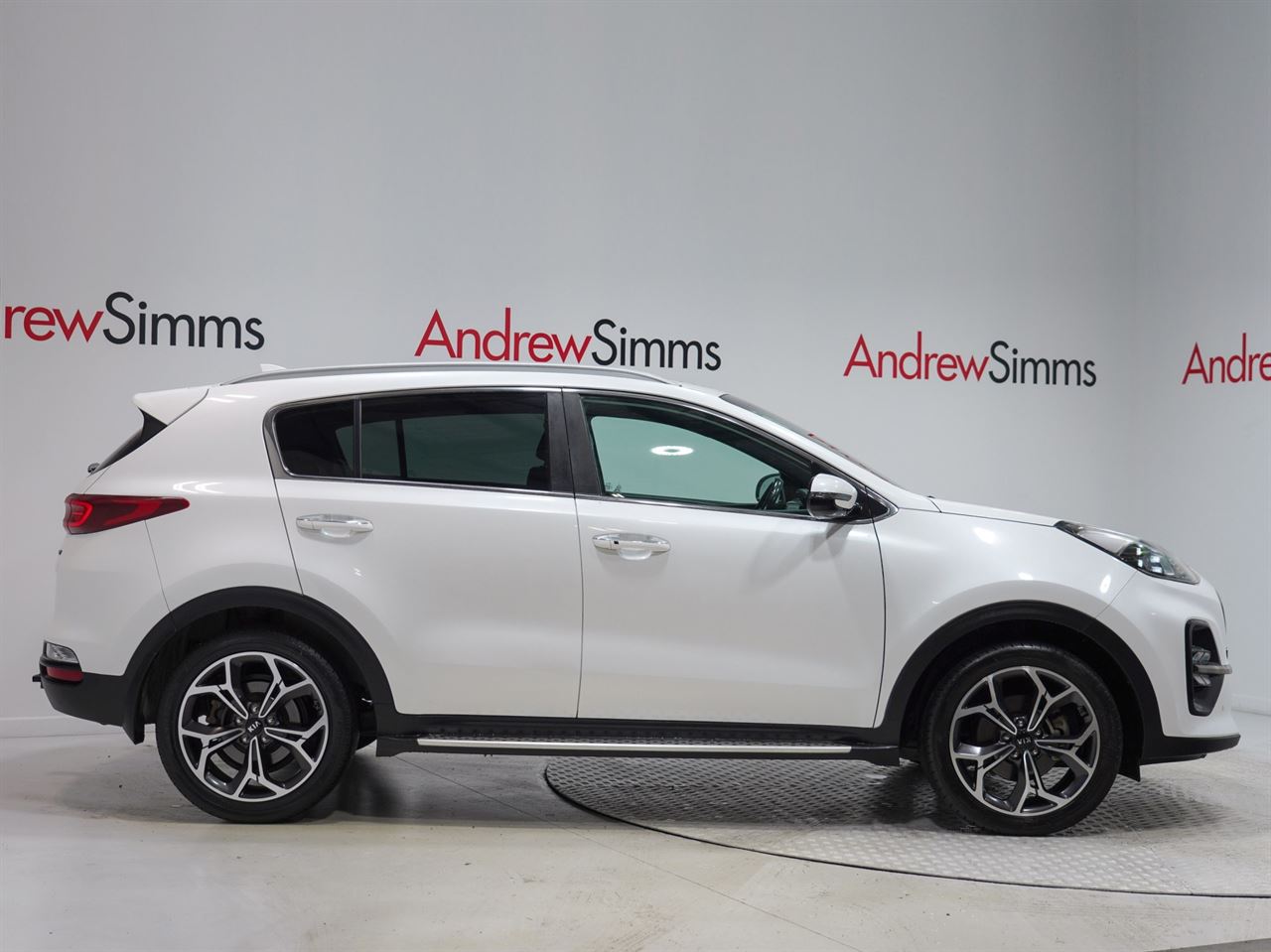 Vehicle image 3