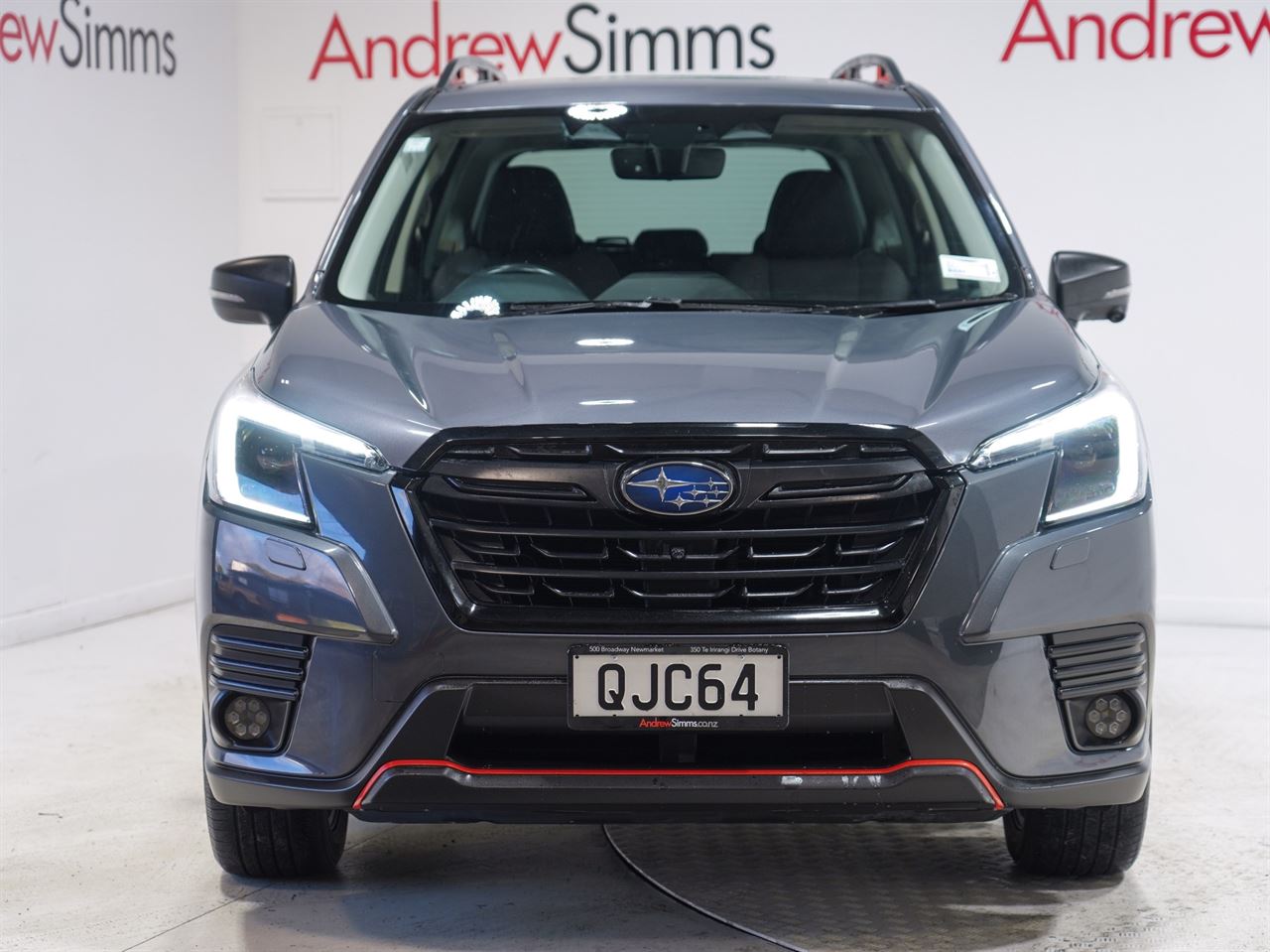 Vehicle image 3