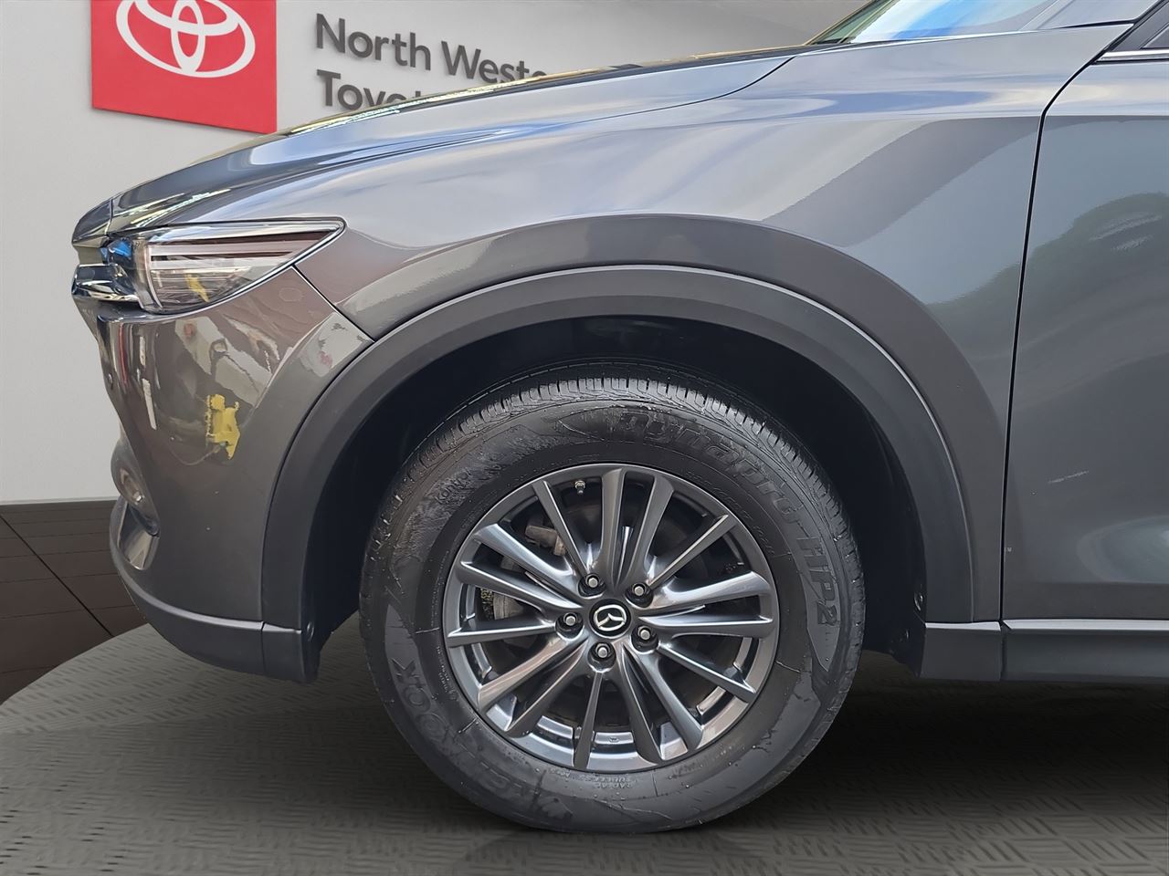 Vehicle image 5