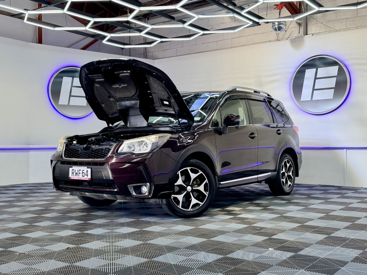 Vehicle image 3