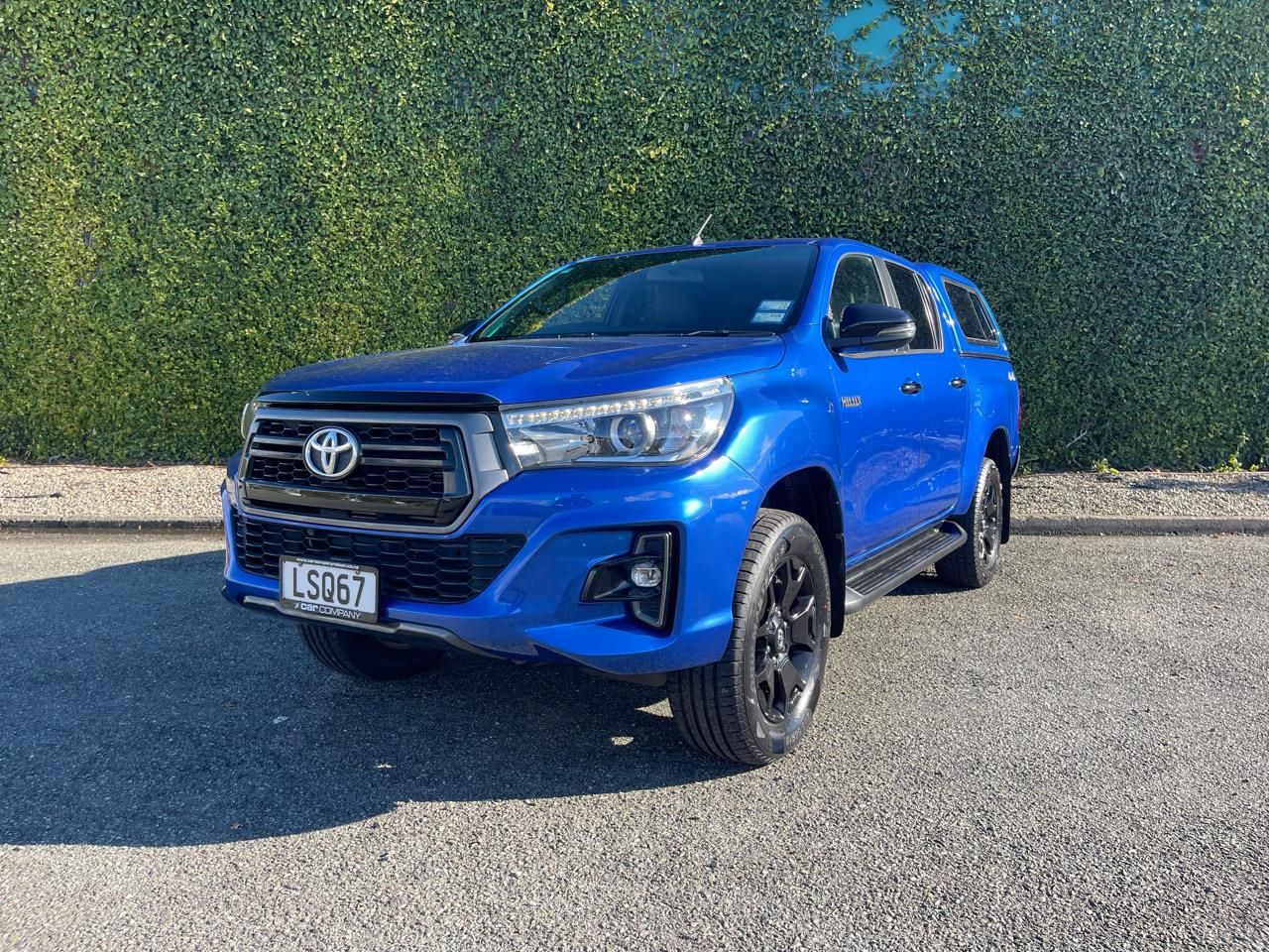 Vehicle image 5