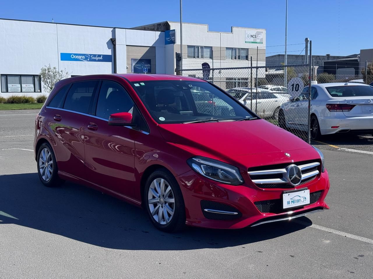 Vehicle image 3