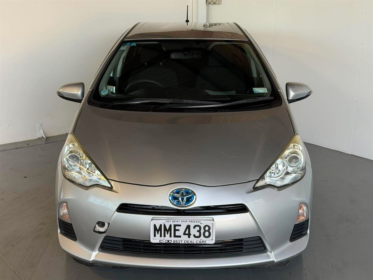 Vehicle image 2