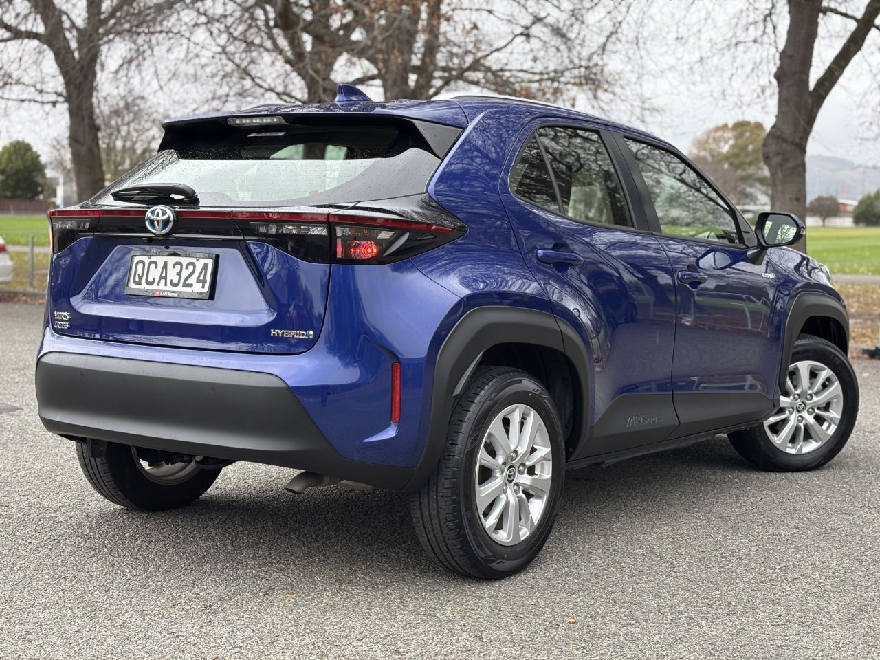 Vehicle image 5
