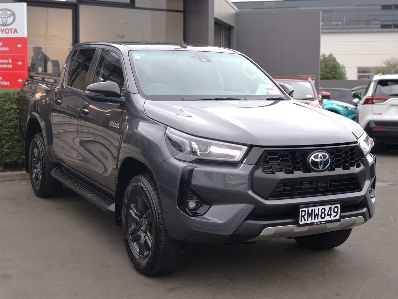 Vehicle image 1