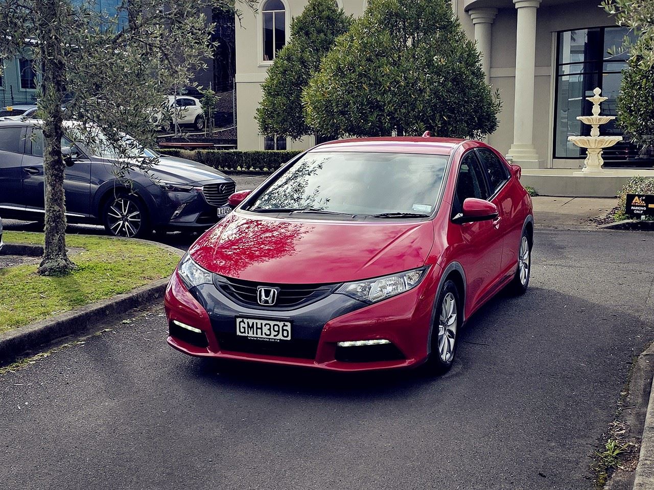 Vehicle image 3