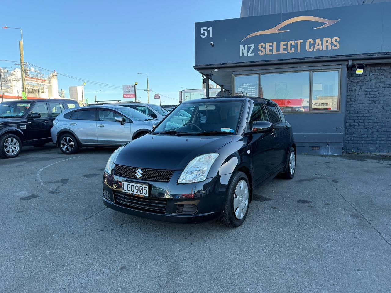Vehicle image 3