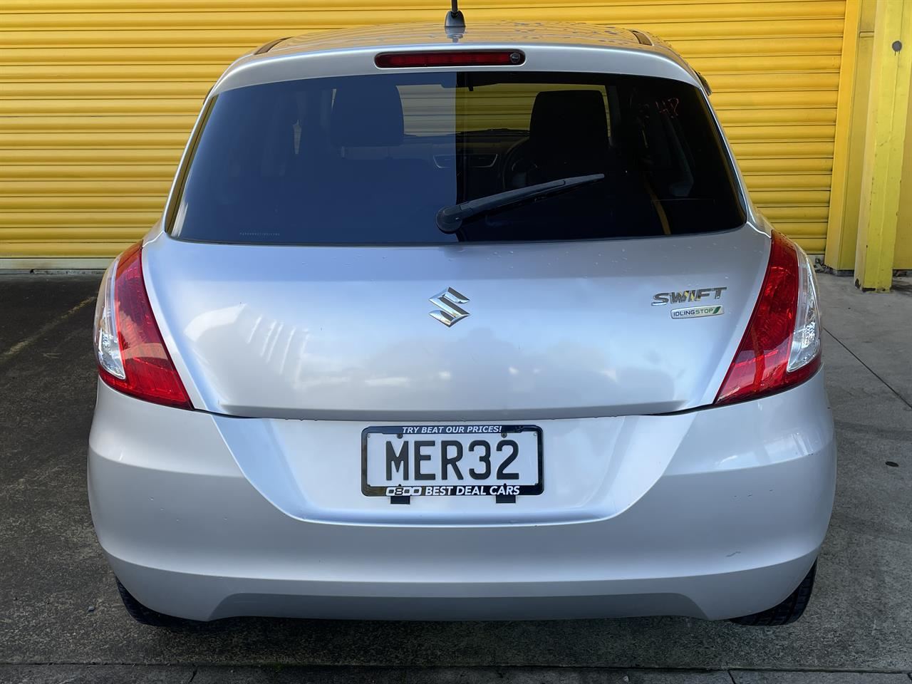Vehicle image 5