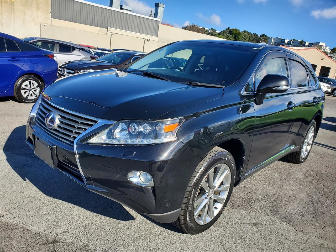 Vehicle image 3