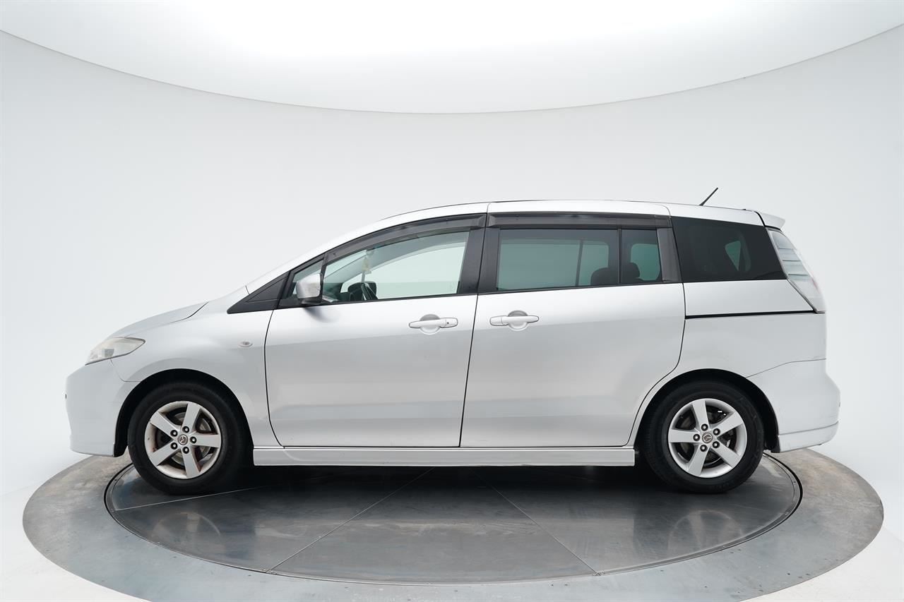 Vehicle image 4
