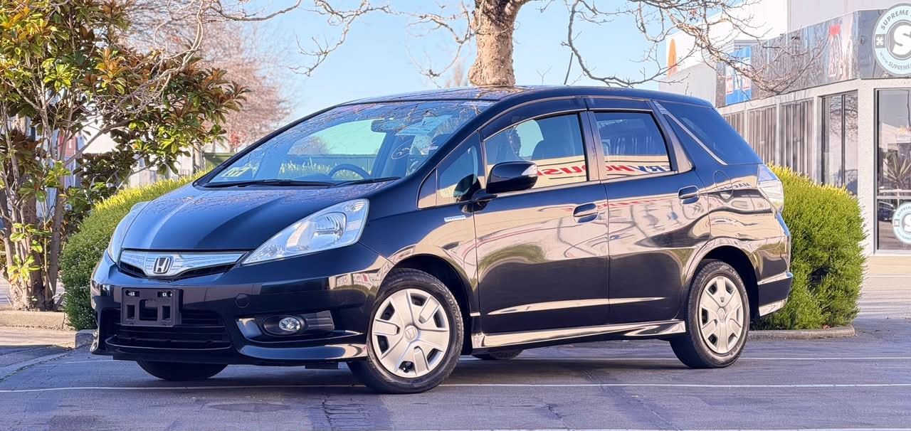 Vehicle image 1