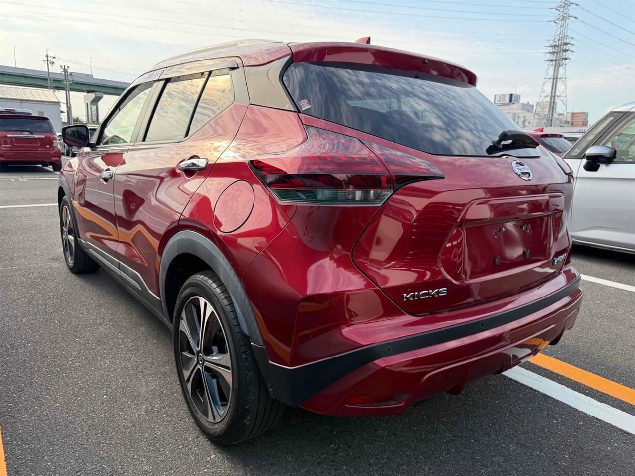 Vehicle image 2