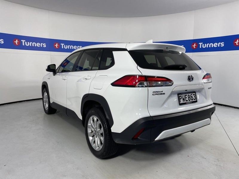 Vehicle image 5