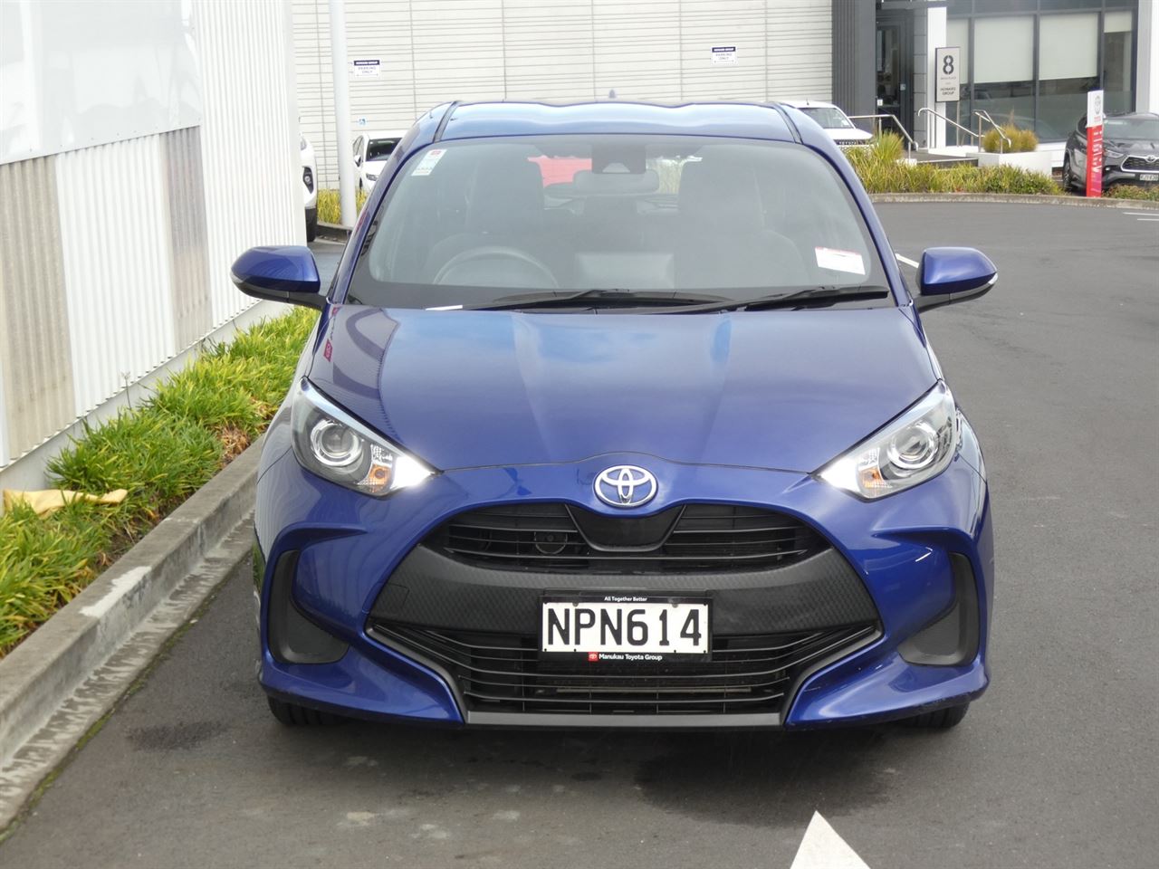 Vehicle image 3