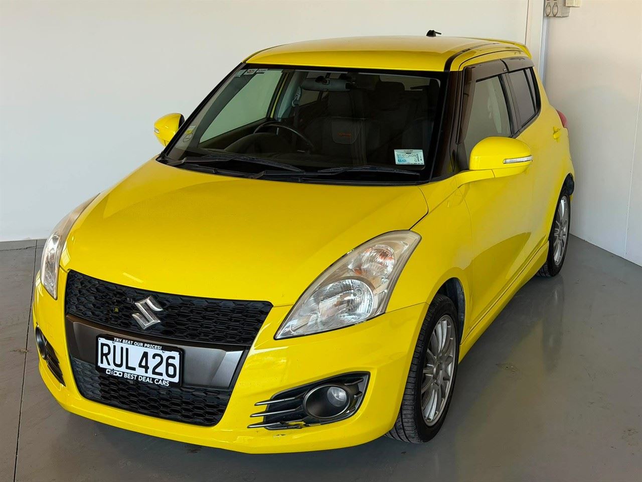 Vehicle image 3
