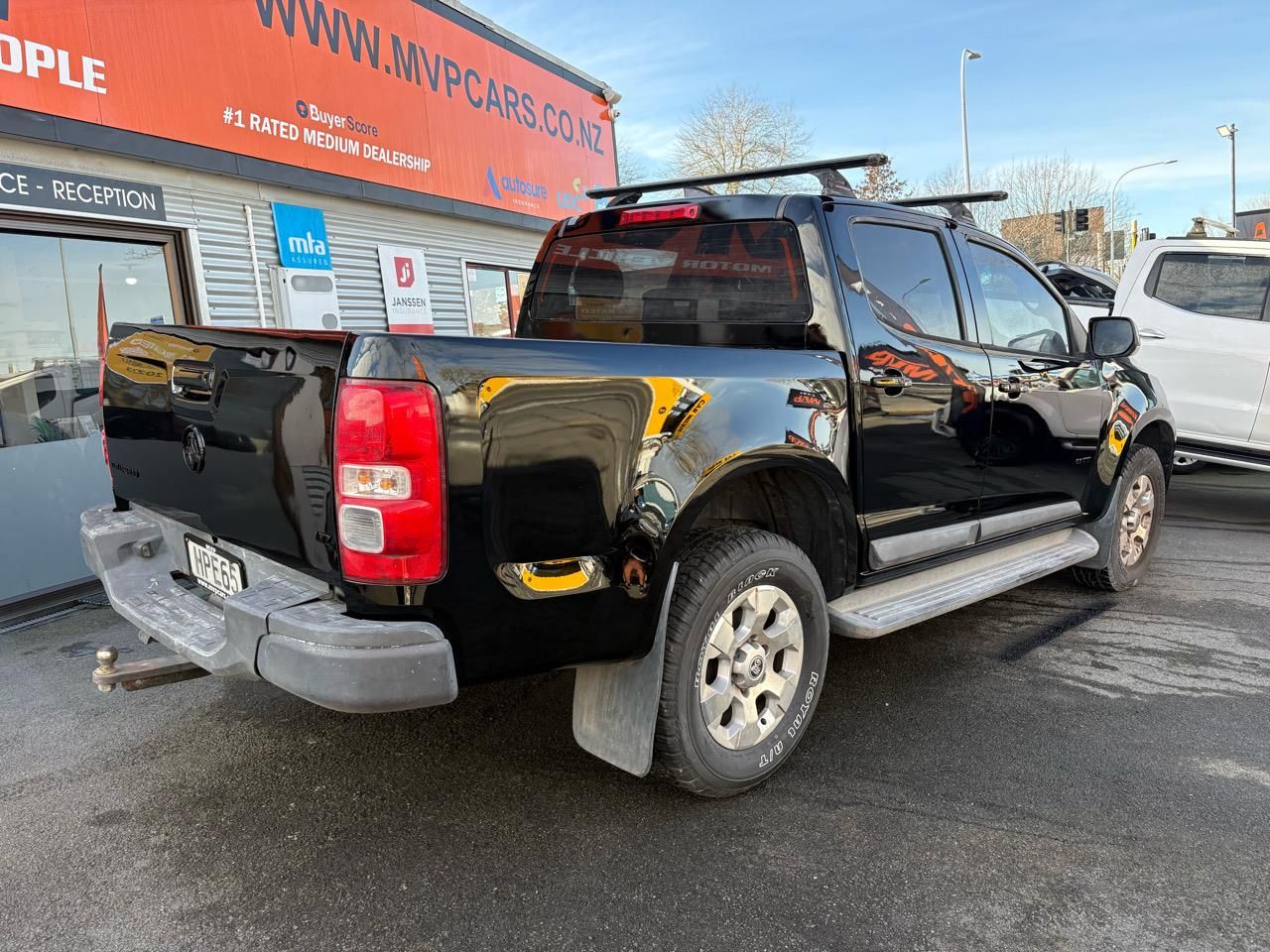 Vehicle image 3