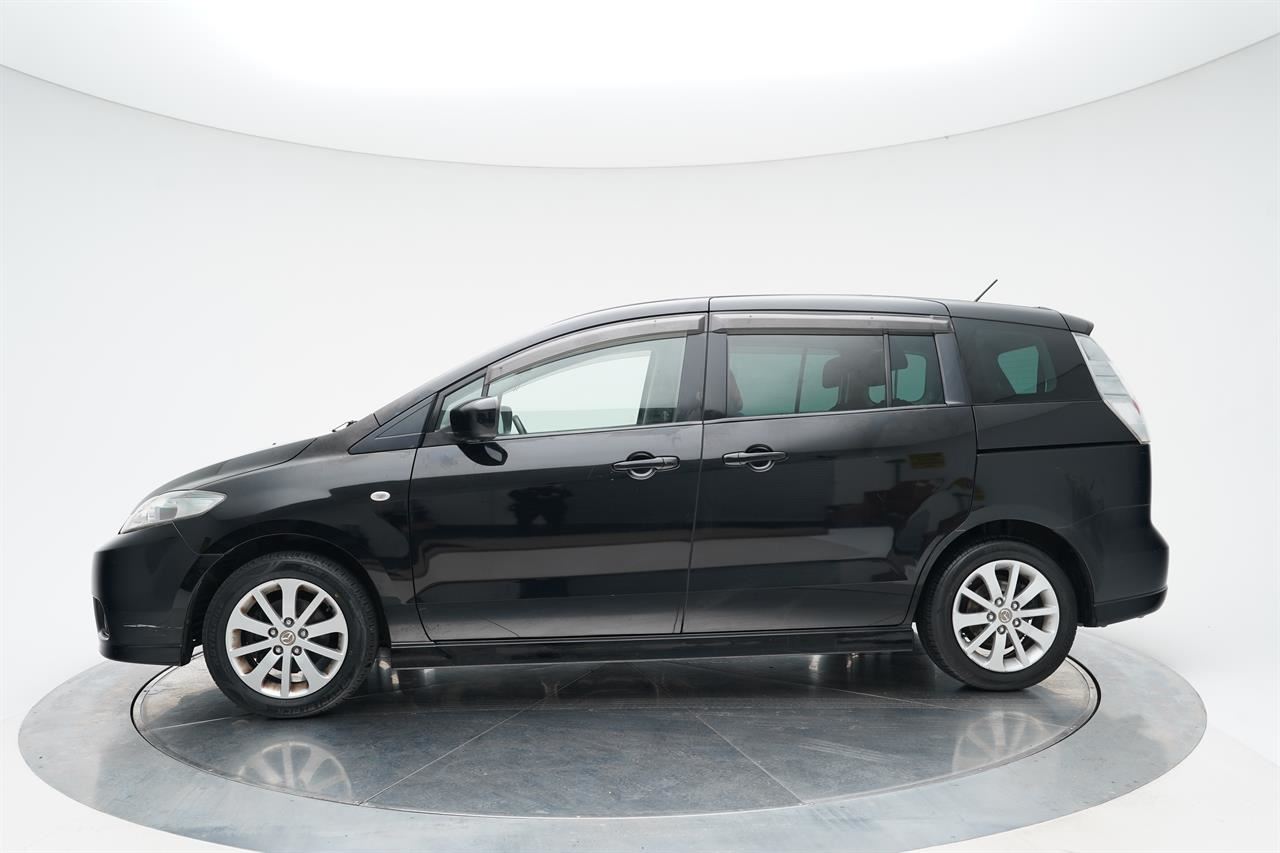 Vehicle image 4