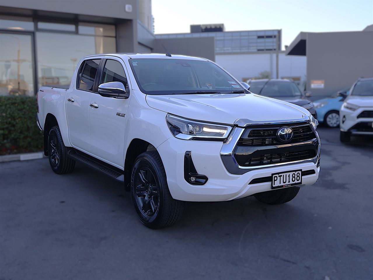 Vehicle image 1
