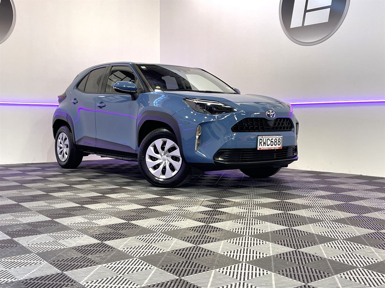 Vehicle image 1
