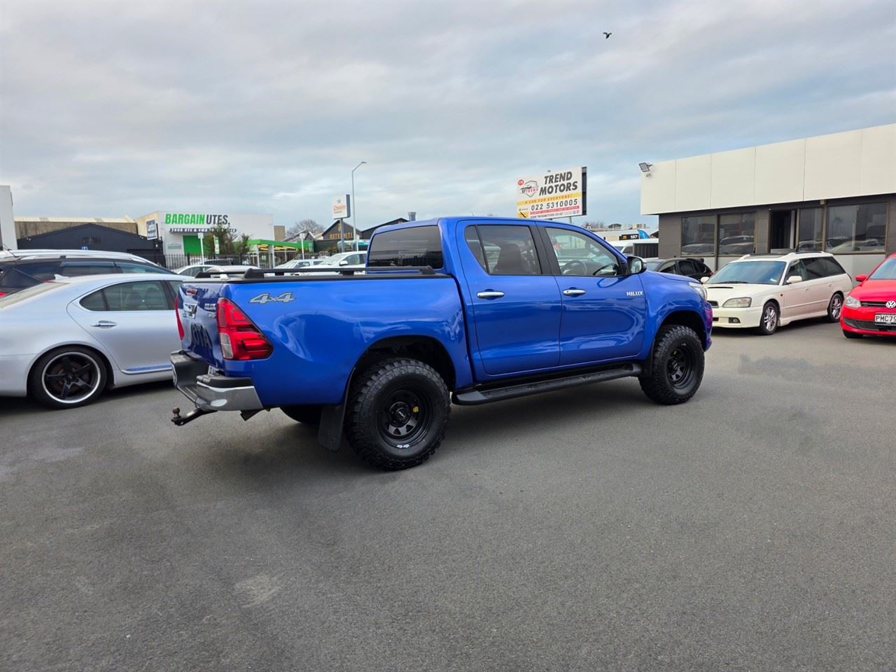 Vehicle image 2