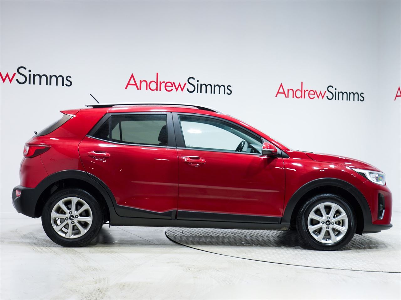 Vehicle image 3