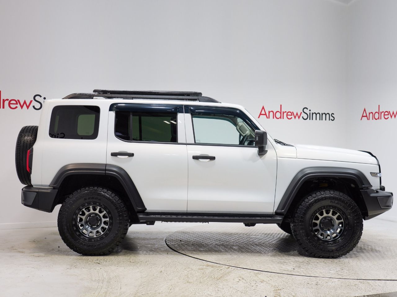 Vehicle image 3