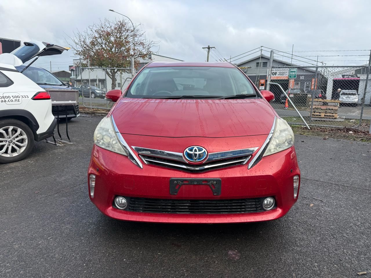 Vehicle image 4
