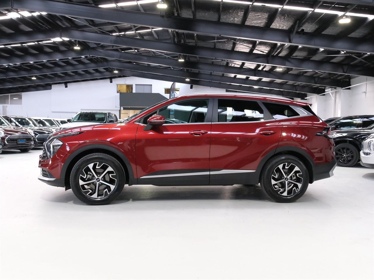 Vehicle image 5
