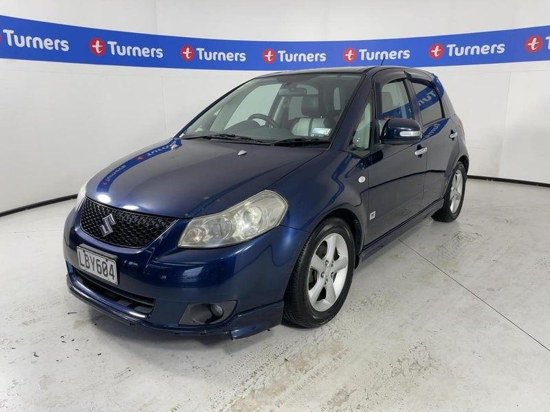 Vehicle image 3