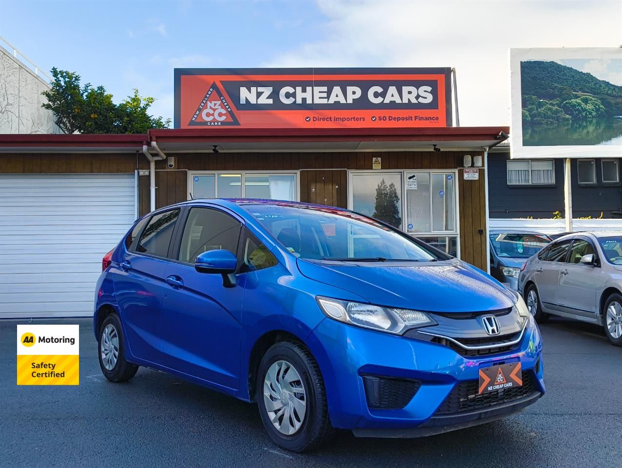 Vehicle image 1