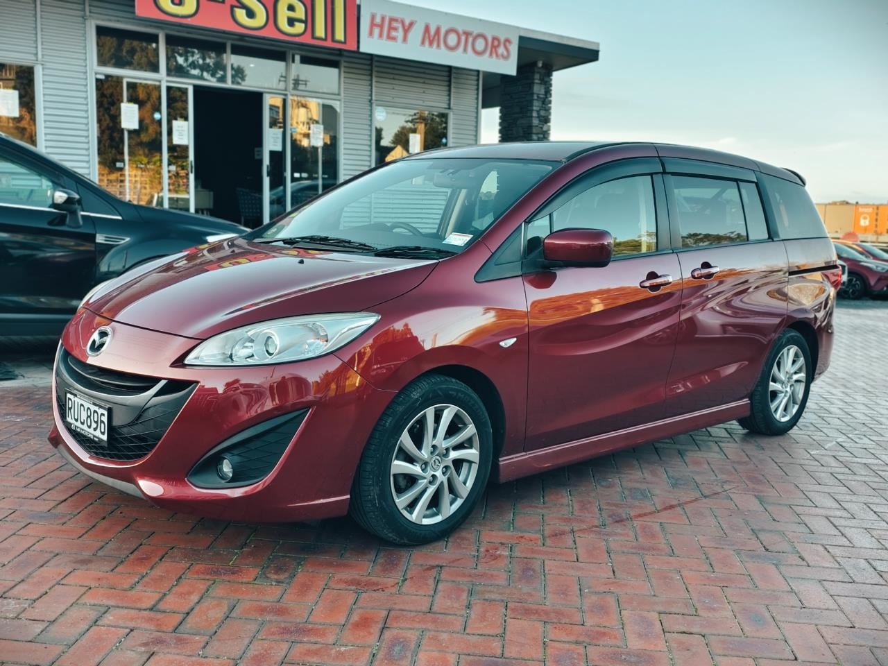 Vehicle image 3