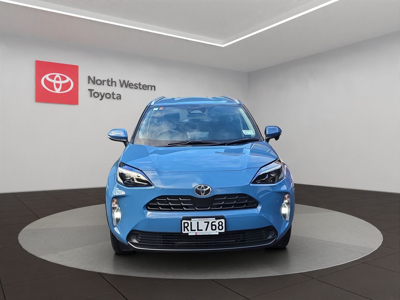 Vehicle image 2