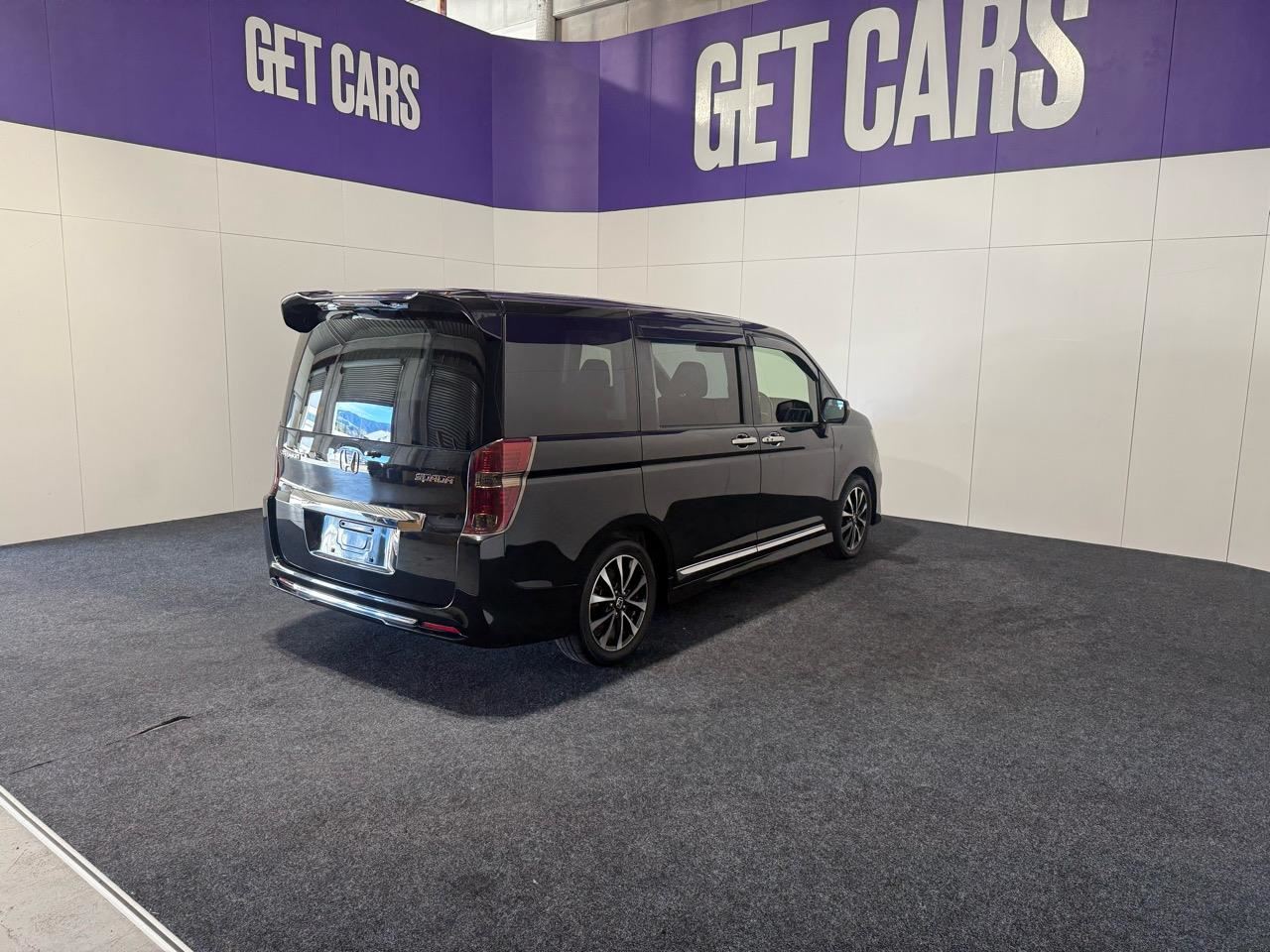 Vehicle image 4