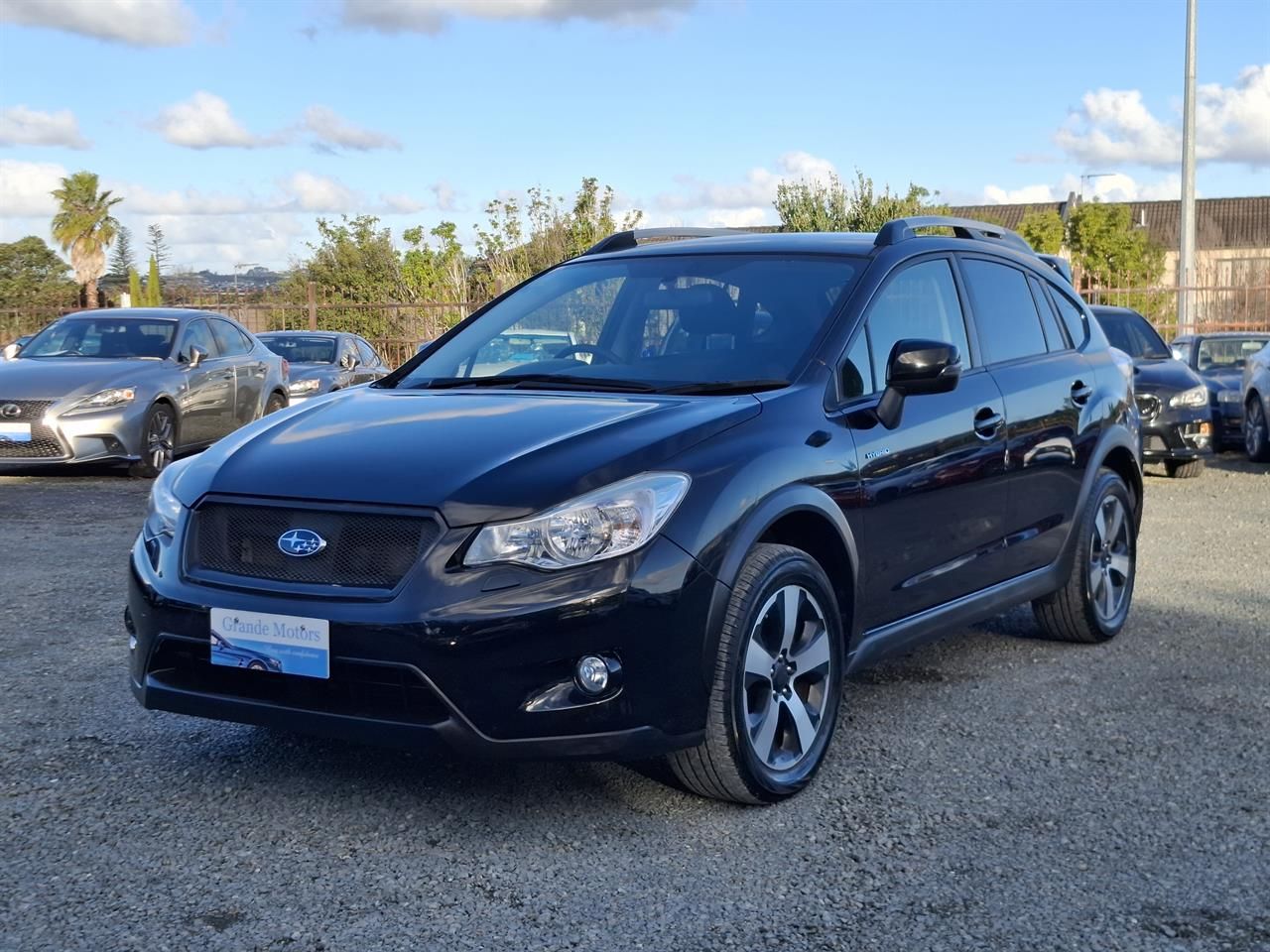 Vehicle image 3