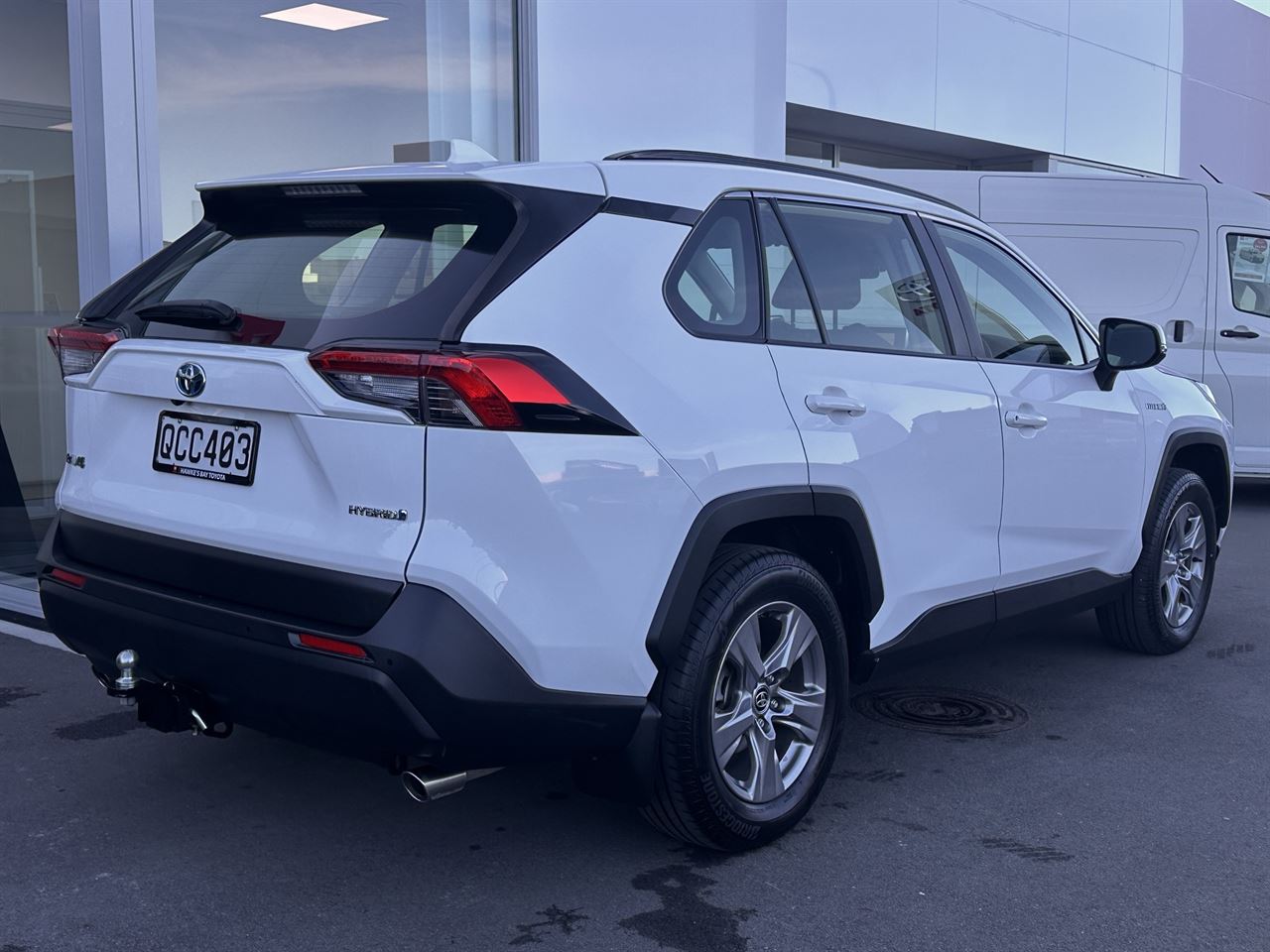 Vehicle image 3