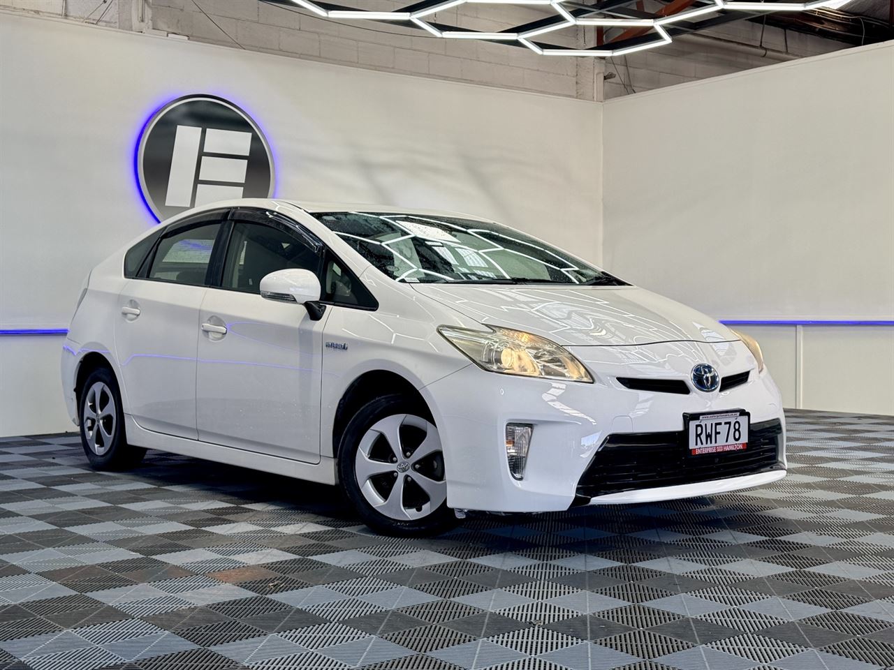 Vehicle image 1