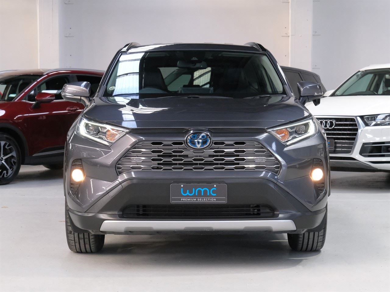 Vehicle image 3