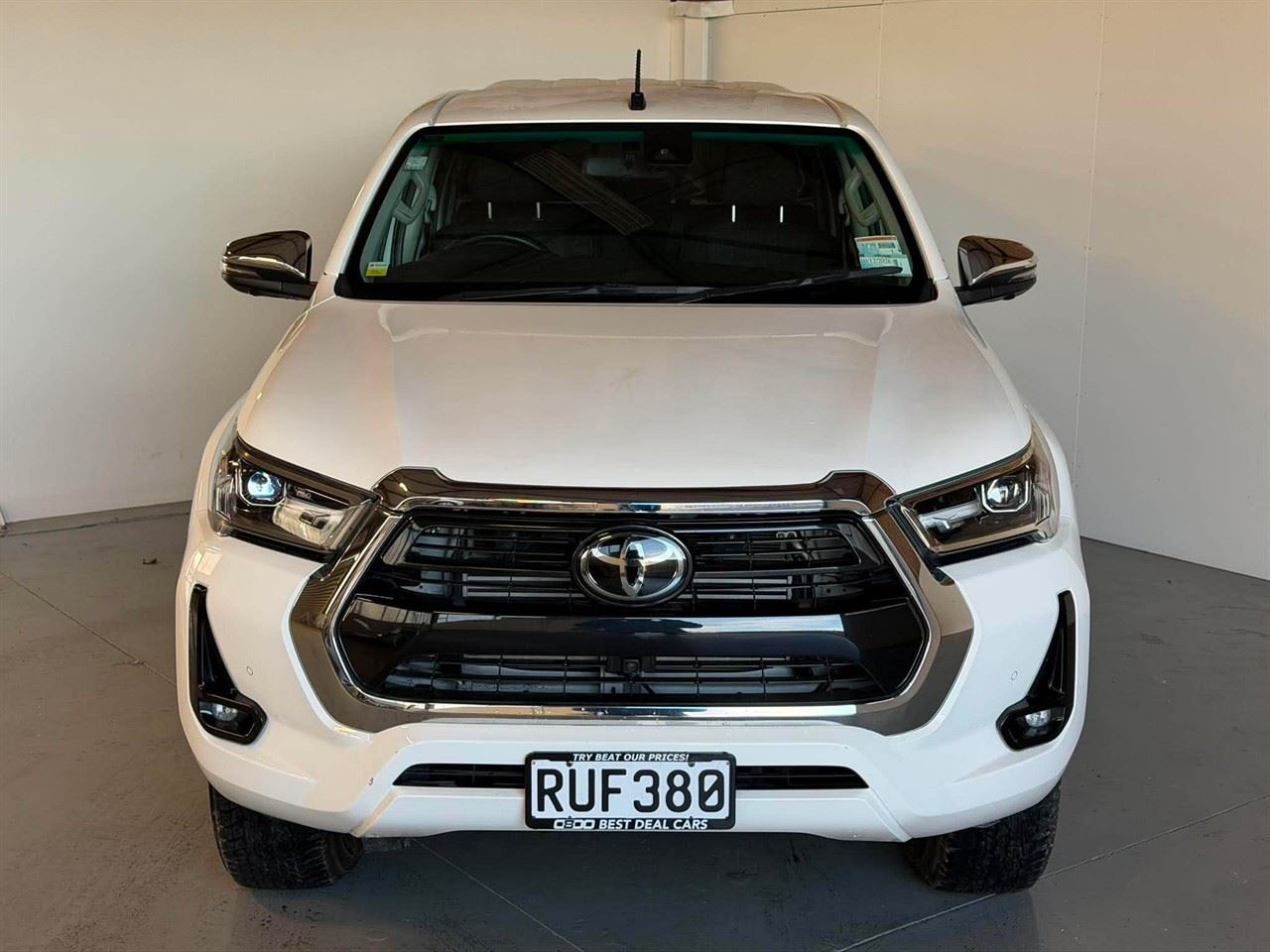Vehicle image 2