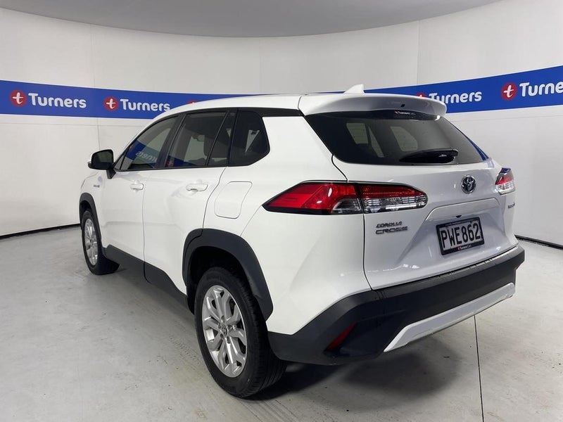 Vehicle image 5