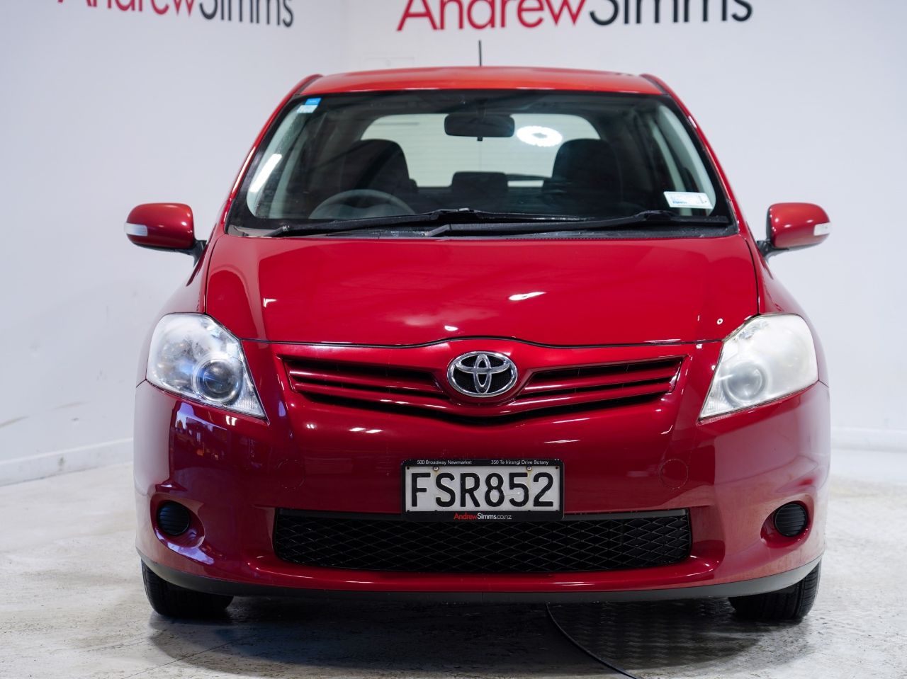 Vehicle image 4