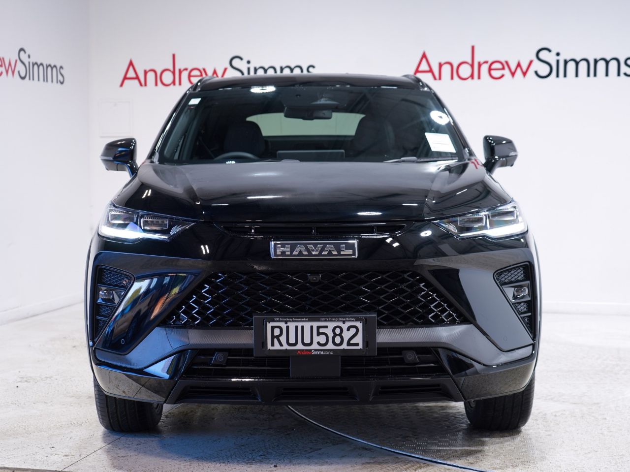 Vehicle image 3